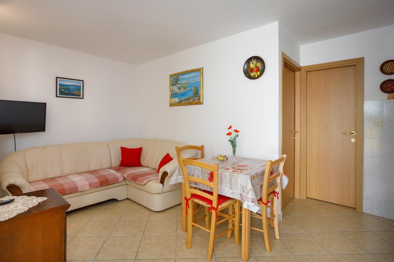 Apartmani Bakran Krk Town Dış mekan fotoğraf